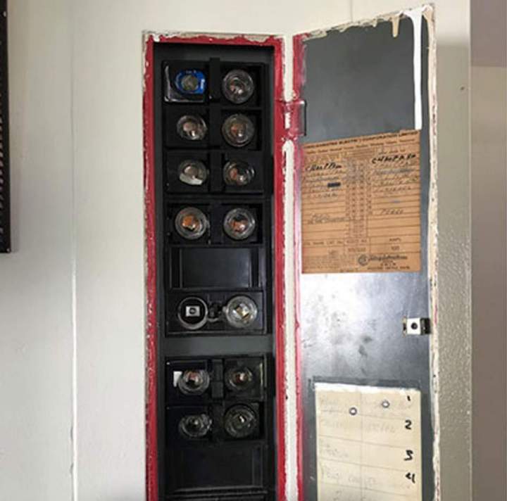 Installation de panneau électrique Outaouais (Québec)